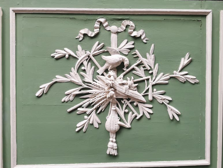 Small Louis XVI period trumeau with a Summer allegory in sculpted and painted wood Small Louis XVI period trumeau with a Summer allegory in sculpted and painted wood-1