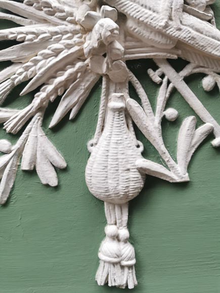 Small Louis XVI period trumeau with a Summer allegory in sculpted and painted wood Small Louis XVI period trumeau with a Summer allegory in sculpted and painted wood-4