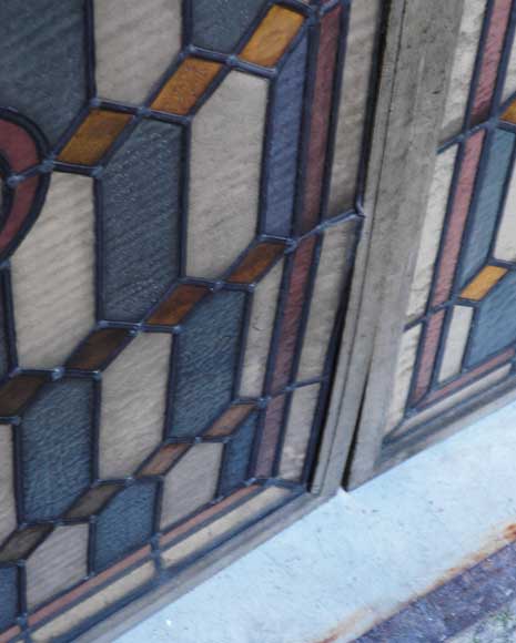 19th century stained glass window with profiles of Bretons 19th century stained glass window with profiles of Bretons-4