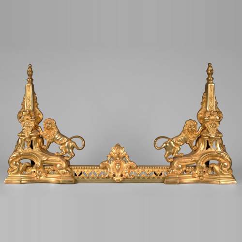Beautiful fire fender in the Napoleon III style with lions