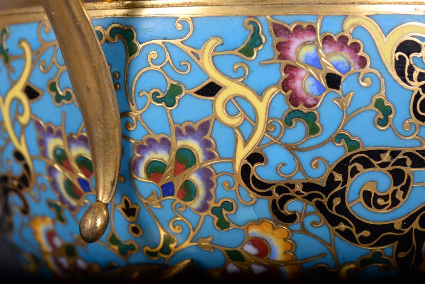 Louis - Constant SEVIN & Ferdinand BARBEDIENNE - Beautiful pair of ornament vases in bronze and  cloisonne enamel, circa 1862 Louis - Constant SEVIN & Ferdinand BARBEDIENNE - Beautiful pair of ornament vases in bronze and  cloisonne enamel, circa 1862-10