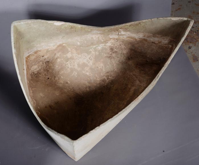 Willy Guhl, Rare pair of tooth planters, circa 1954 Willy Guhl, Rare pair of tooth planters, circa 1954-8