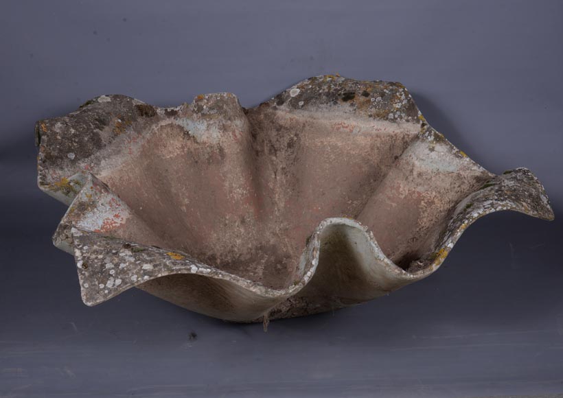 Willy Guhl, Pair of planters in fiber cement Willy Guhl, Pair of planters in fiber cement-1