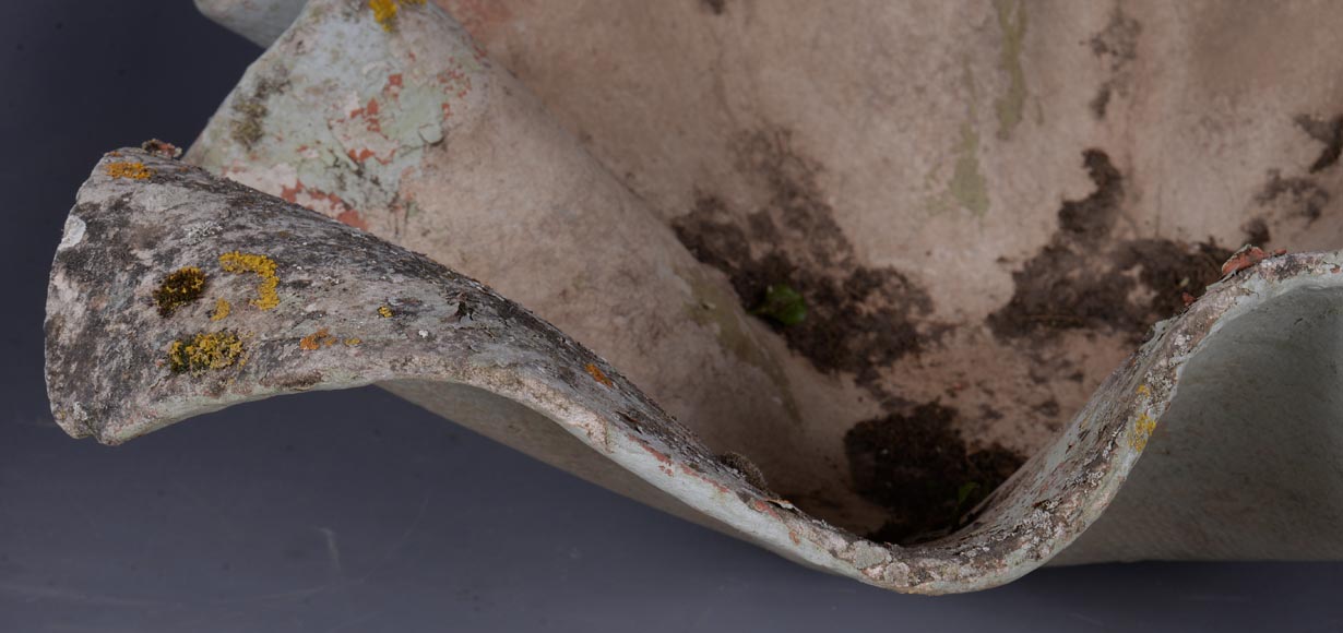 Willy Guhl, Pair of planters in fiber cement Willy Guhl, Pair of planters in fiber cement-14