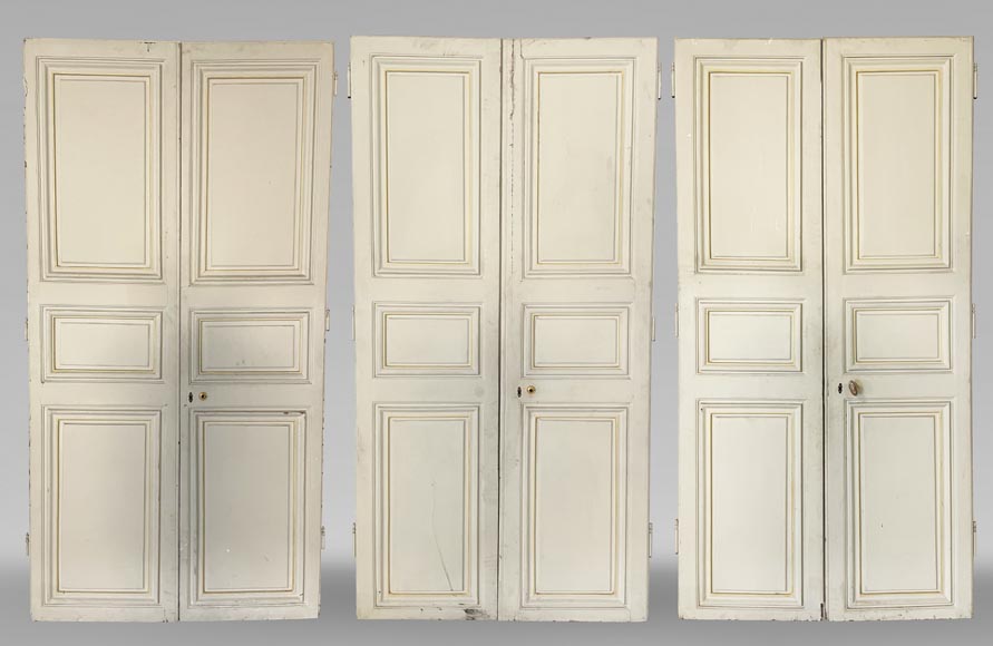 Serie of three double doors in painted wood Serie of three double doors in painted wood-0