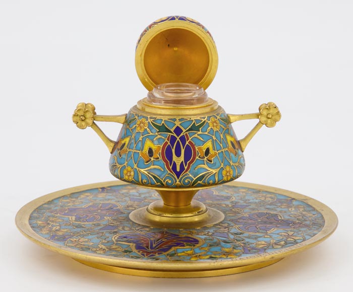 F. BARBEDIENNE - Small bronze inkwell with a cloisonne decor F. BARBEDIENNE - Small bronze inkwell with a cloisonne decor-2