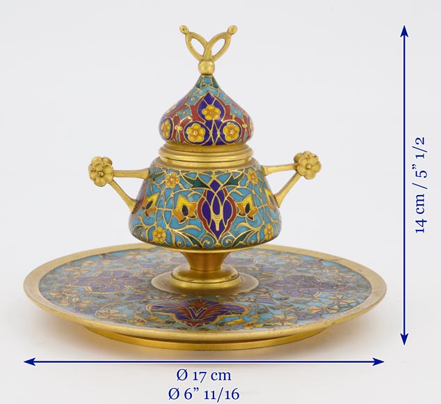 F. BARBEDIENNE - Small bronze inkwell with a cloisonne decor F. BARBEDIENNE - Small bronze inkwell with a cloisonne decor-10