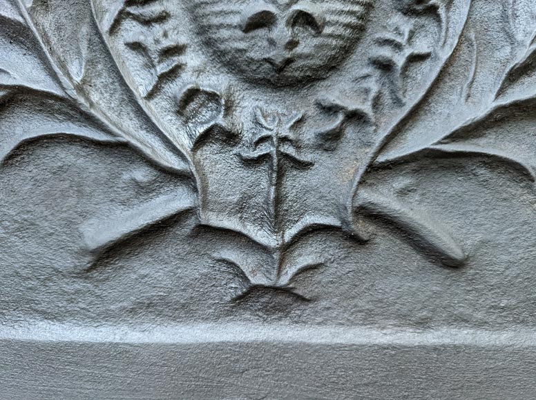 Louis XV style fireback with the coat of arms of France Louis XV style fireback with the coat of arms of France-4