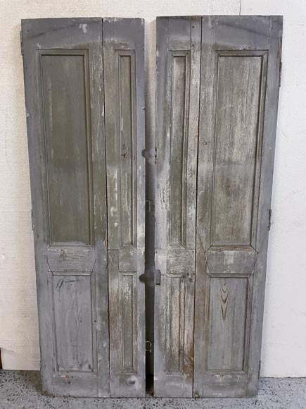 Lof of 13 pairs of interior shutters Lof of 13 pairs of interior shutters-2