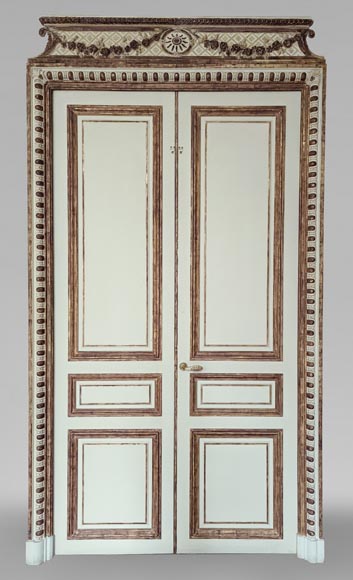 Lot of three moulded double doors, 19th century Lot of three moulded double doors, 19th century-2