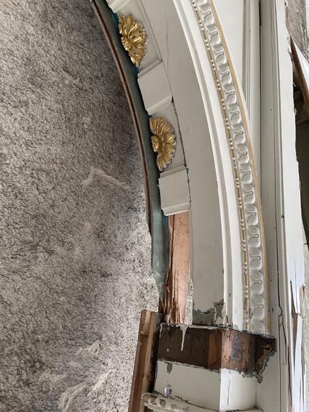 Series of Ionic pilasters in sculpted and painted wood Series of Ionic pilasters in sculpted and painted wood-9