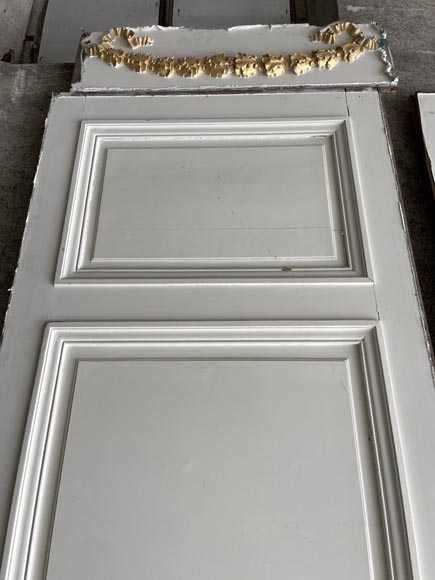 Series of Ionic pilasters in sculpted and painted wood Series of Ionic pilasters in sculpted and painted wood-11