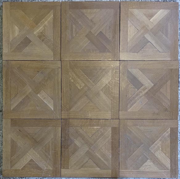Approx 15m² of modern oak parquet flooring with a cross motif Approx 15m² of modern oak parquet flooring with a cross motif-0