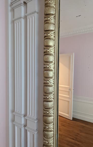 Regence style trumeau with a flowered cartouche  Regence style trumeau with a flowered cartouche -4