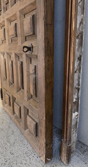 Spannish oak door with frame, 18th century Spannish oak door with frame, 18th century-9