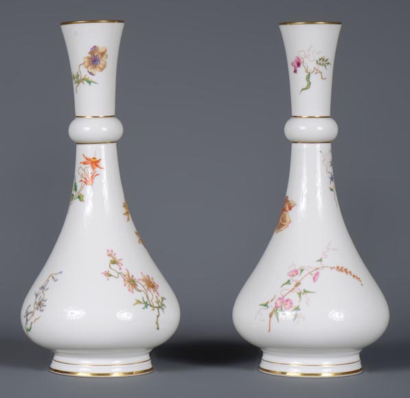 Manufacture de Sèvres - Pair of vases Delhi model with a polychrome floral decoration, 1875 Manufacture de Sèvres - Pair of vases Delhi model with a polychrome floral decoration, 1875-2