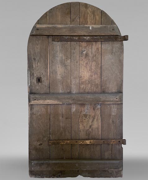 Oak door with rounded top from the 18th century Oak door with rounded top from the 18th century-0