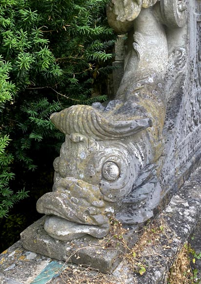 Carved Marble Fountain Curb with Aquatic Bestiary, 19th Century Carved Marble Fountain Curb with Aquatic Bestiary, 19th Century-4