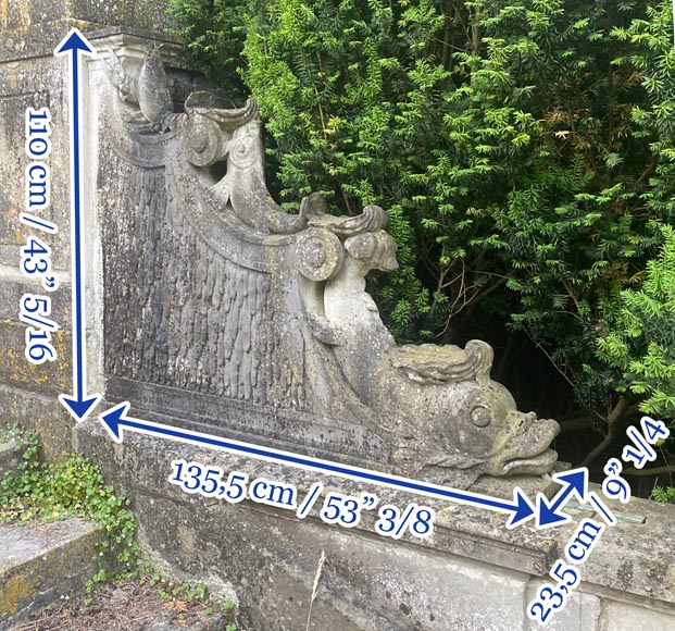 Carved Marble Fountain Curb with Aquatic Bestiary, 19th Century Carved Marble Fountain Curb with Aquatic Bestiary, 19th Century-6