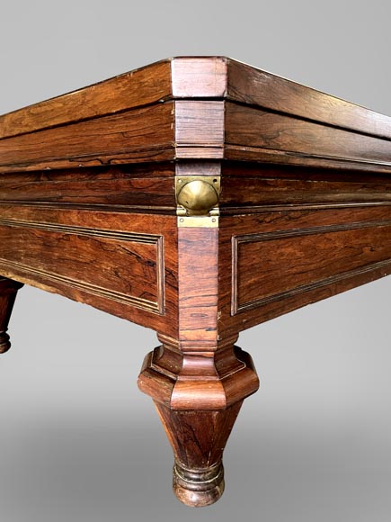 BRUNSWICK COMPANY, imposing French billiard table in veneer BRUNSWICK COMPANY, imposing French billiard table in veneer-4