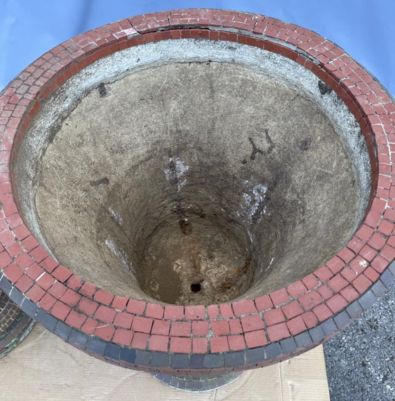 Four mosaic garden vases Four mosaic garden vases-6