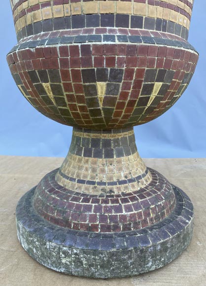 Four mosaic garden vases Four mosaic garden vases-10