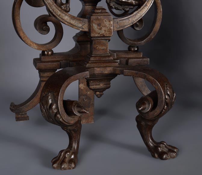 Pair of silvered iron and cat iron andirons with standing lions Pair of silvered iron and cat iron andirons with standing lions-10