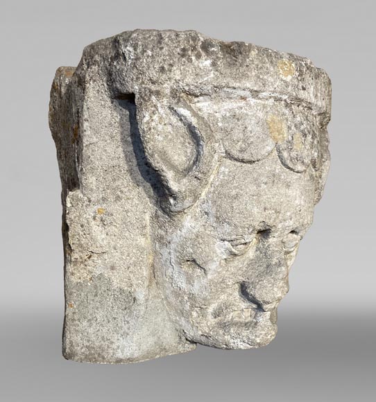 Medieval capital with demon's head, 12th century Medieval capital with demon's head, 12th century-3