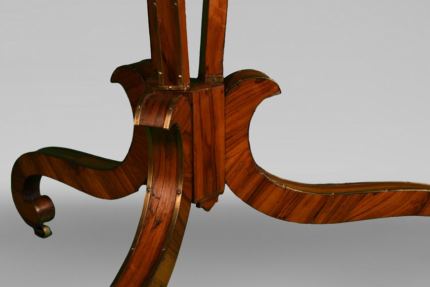 A pedestal table with a very rare enamel decoration from the Rubelles faience factory A pedestal table with a very rare enamel decoration from the Rubelles faience factory-9