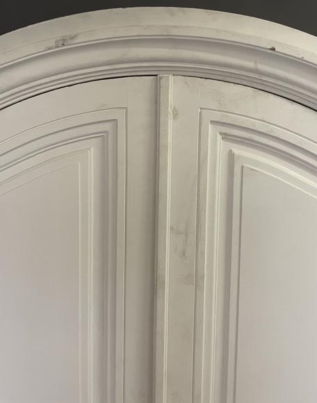 Double curved cupboard door with frame Double curved cupboard door with frame-2