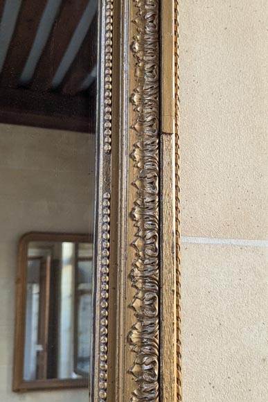 Large Louis XVI style trumeau with richly decorated laurel wreath, bronzine Large Louis XVI style trumeau with richly decorated laurel wreath, bronzine-2