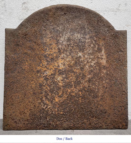 18th century Louis XV style fireback representing the Queen of France Marie Leczinska 18th century Louis XV style fireback representing the Queen of France Marie Leczinska-8