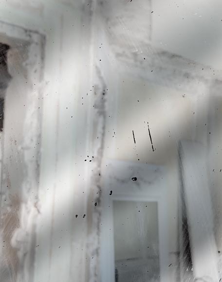 Transition period carved wood trumeau with a couple of birds Transition period carved wood trumeau with a couple of birds-7