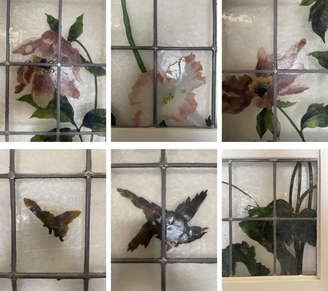 Quadruple sliding door with stained glass windows featuring birds and plants Quadruple sliding door with stained glass windows featuring birds and plants-2