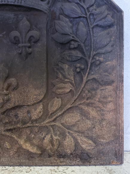 Modern fireback with the coat of arms of France Modern fireback with the coat of arms of France-6