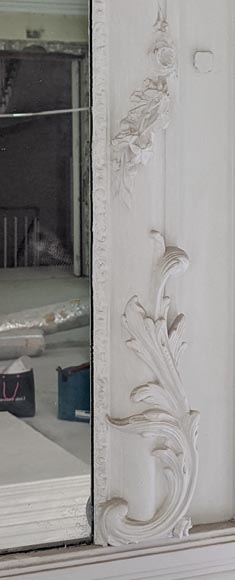 Large Napoleon III period trumeau with carved wood and stucco shell Large Napoleon III period trumeau with carved wood and stucco shell-5