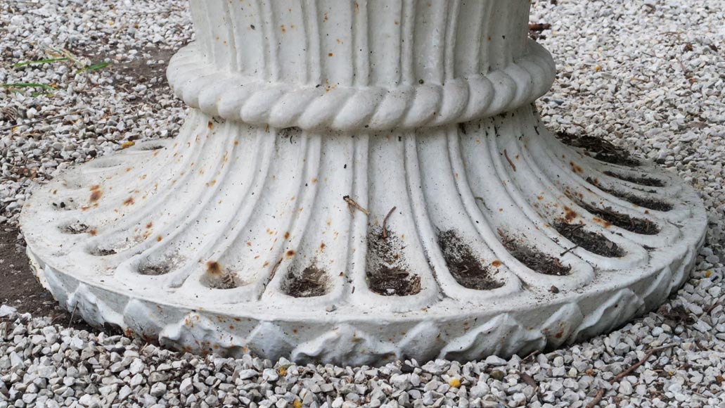 Louis XVI style vase decorated with rope and flowers Louis XVI style vase decorated with rope and flowers-5