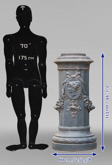 Cast iron base with woman's profile Cast iron base with woman's profile-8