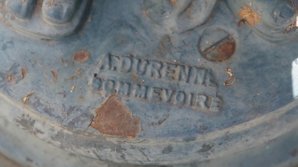 Pair of cast iron floor lamps in the shape of draped women Pair of cast iron floor lamps in the shape of draped women-10