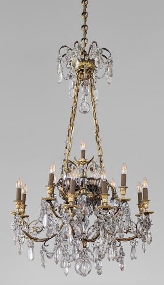 Louis XVI style chandelier in gilt bronze and crystals decorated with rams heads Louis XVI style chandelier in gilt bronze and crystals decorated with rams heads-0