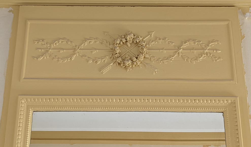 Louis XVI style trumeau with flower and Cupid's arrow decorations Louis XVI style trumeau with flower and Cupid's arrow decorations-1