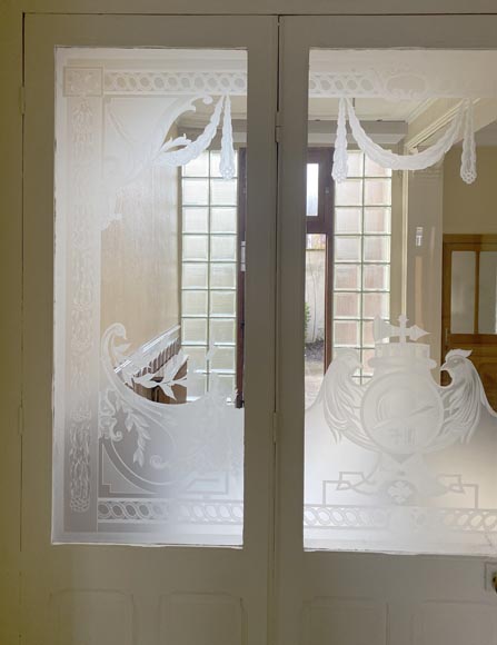 Triple oak door with beautiful sandblasted glass decoration Triple oak door with beautiful sandblasted glass decoration-1