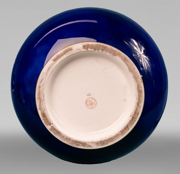 Persian vases from the Manufacture de SÈVRES, a historic model Persian vases from the Manufacture de SÈVRES, a historic model-7