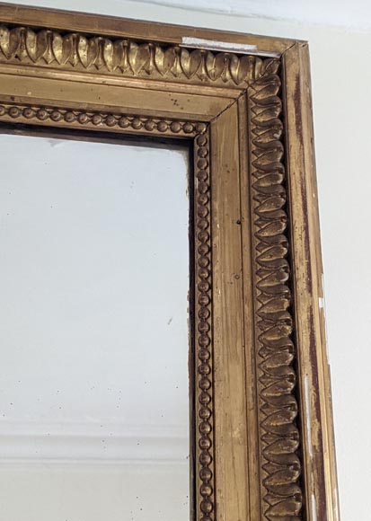 Louis XVI style gilded trumeau with pearl decoration Louis XVI style gilded trumeau with pearl decoration-4