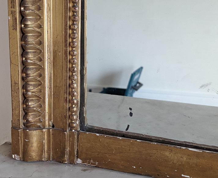 Louis XVI style gilded trumeau with pearl decoration Louis XVI style gilded trumeau with pearl decoration-6