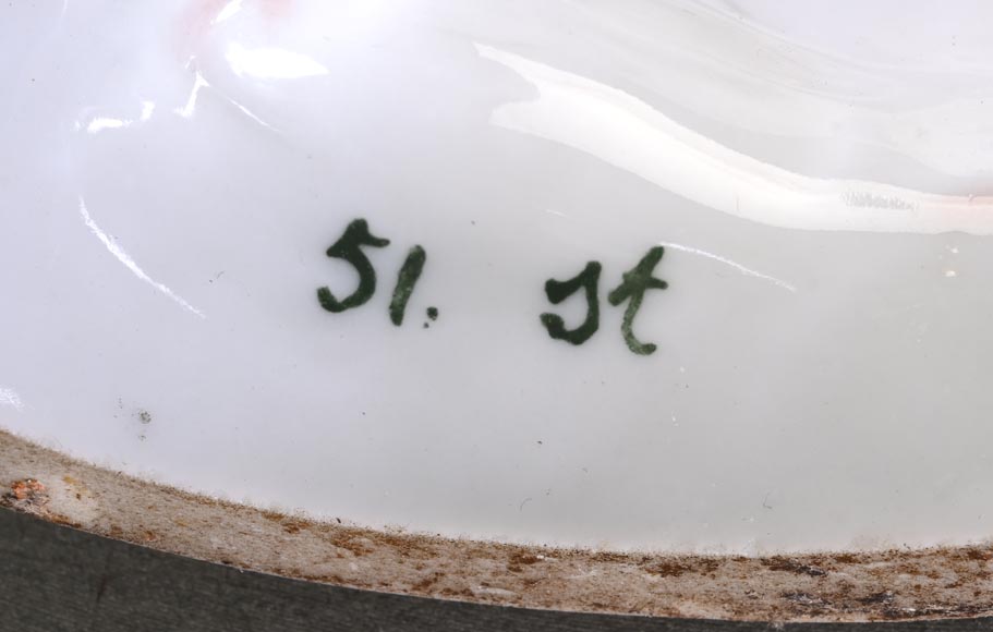 SÈVRES Manufacture, Josse-François-Joseph LERICHE (after), Le Billet doux, 1892 SÈVRES Manufacture, Josse-François-Joseph LERICHE (after), Le Billet doux, 1892-10