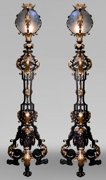 Maison Bernard, wrought iron craftsman, pair of richly decorated floor lamps, circa 1889 Maison Bernard, wrought iron craftsman, pair of richly decorated floor lamps, circa 1889-0