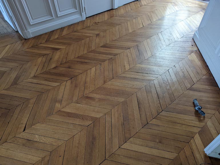 15 m² lot of oak herringbone parquet 15 m² lot of oak herringbone parquet-2