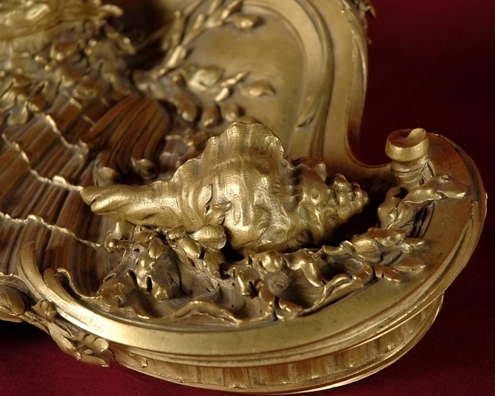 François LINKE (1855-1946) and Léon MESSAGÉ (1842-1901) (attributed to), « The Sea », Gilt bronze inkwell  François LINKE (1855-1946) and Léon MESSAGÉ (1842-1901) (attributed to), « The Sea », Gilt bronze inkwell -2