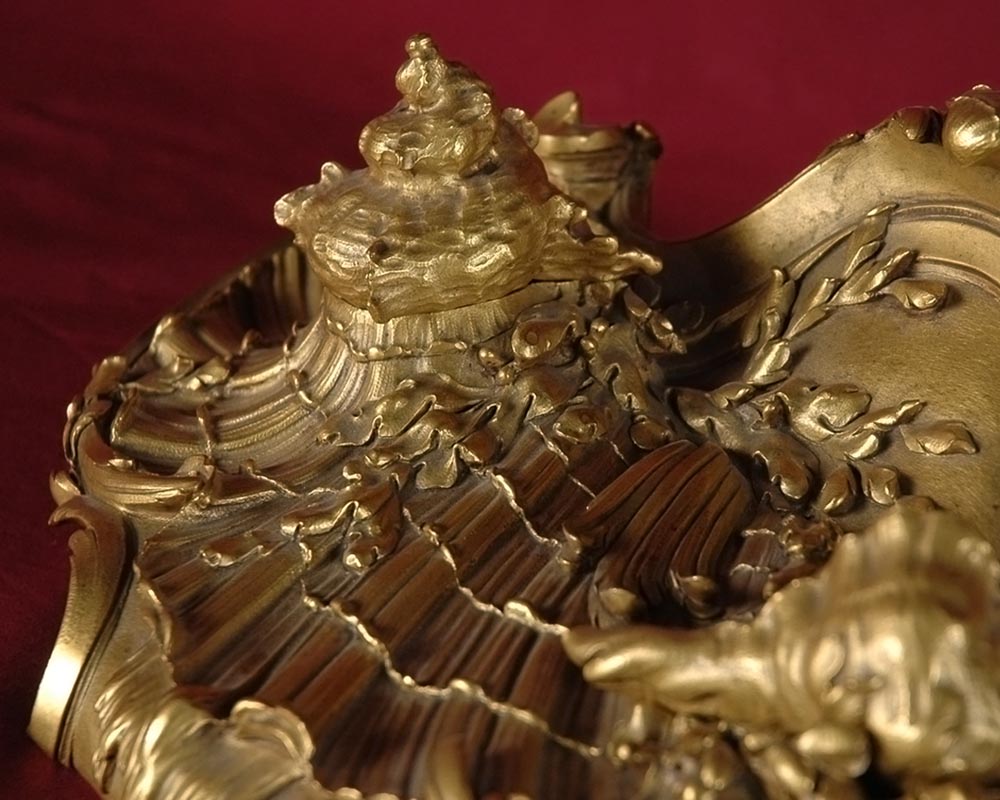 François LINKE (1855-1946) and Léon MESSAGÉ (1842-1901) (attributed to), « The Sea », Gilt bronze inkwell  François LINKE (1855-1946) and Léon MESSAGÉ (1842-1901) (attributed to), « The Sea », Gilt bronze inkwell -5